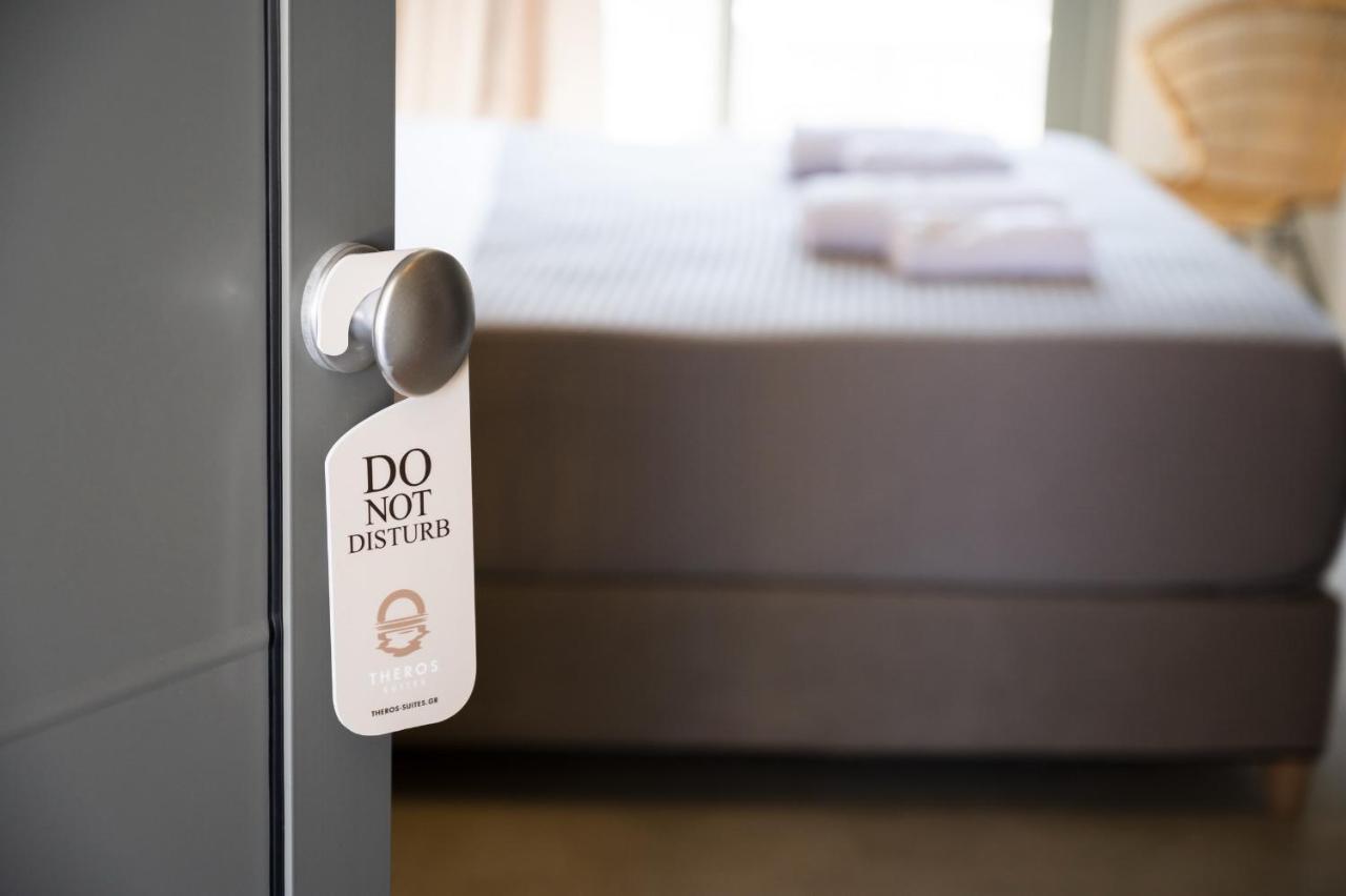 Theros Suites Dhiminio Eksteriør billede