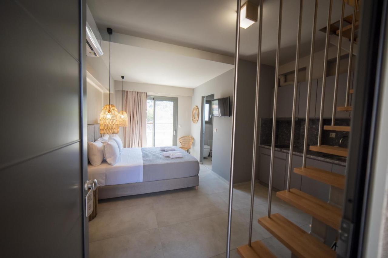 Theros Suites Dhiminio Eksteriør billede